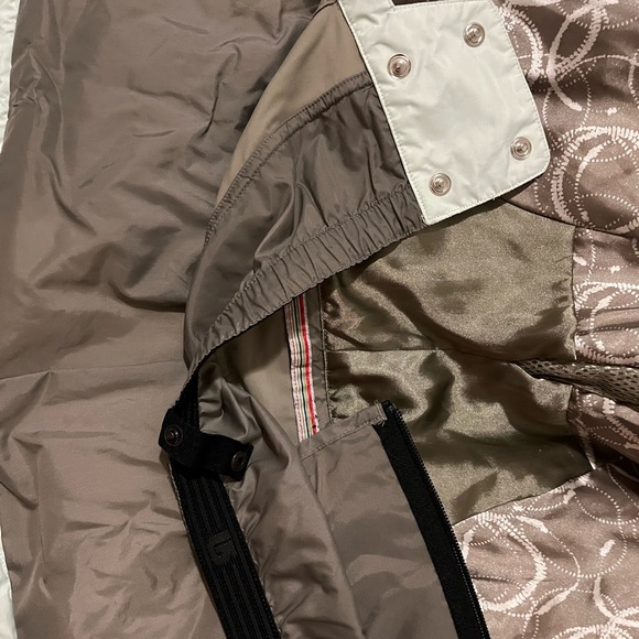 Burton Women’s Down Puffer Winter Jacket size XL Hooded Snow Ski Snowboarding - Picture 6 of 8